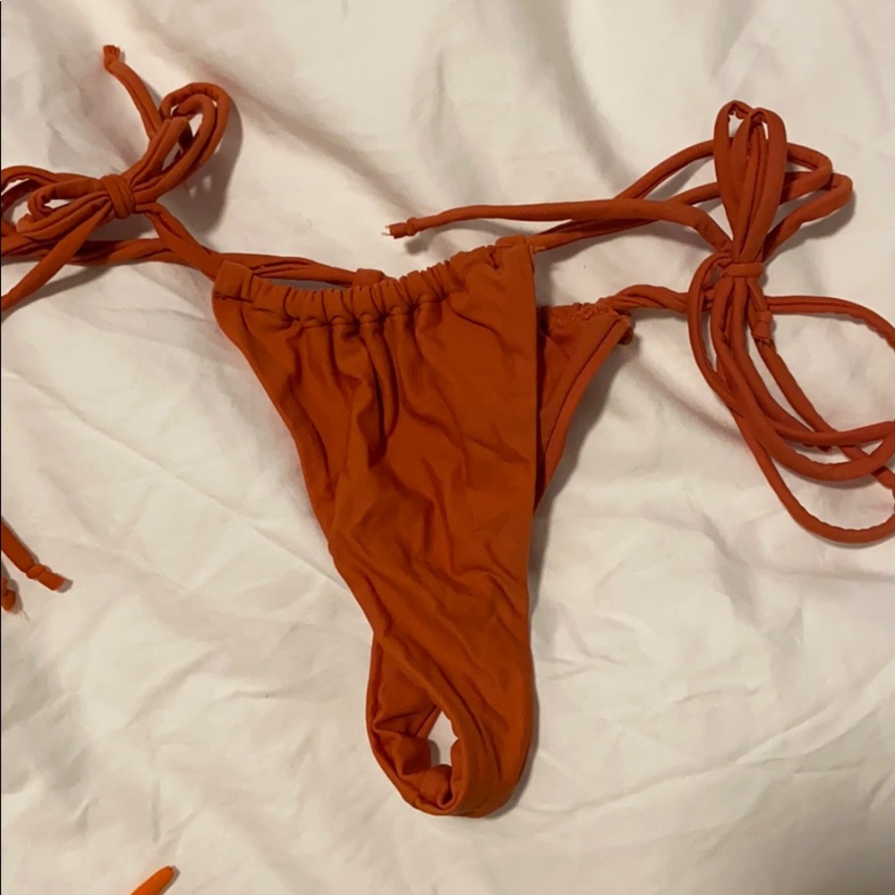 BOUTINE LA BRAND NEW SWIM SET - 2 TOPS 1 BOTTOM